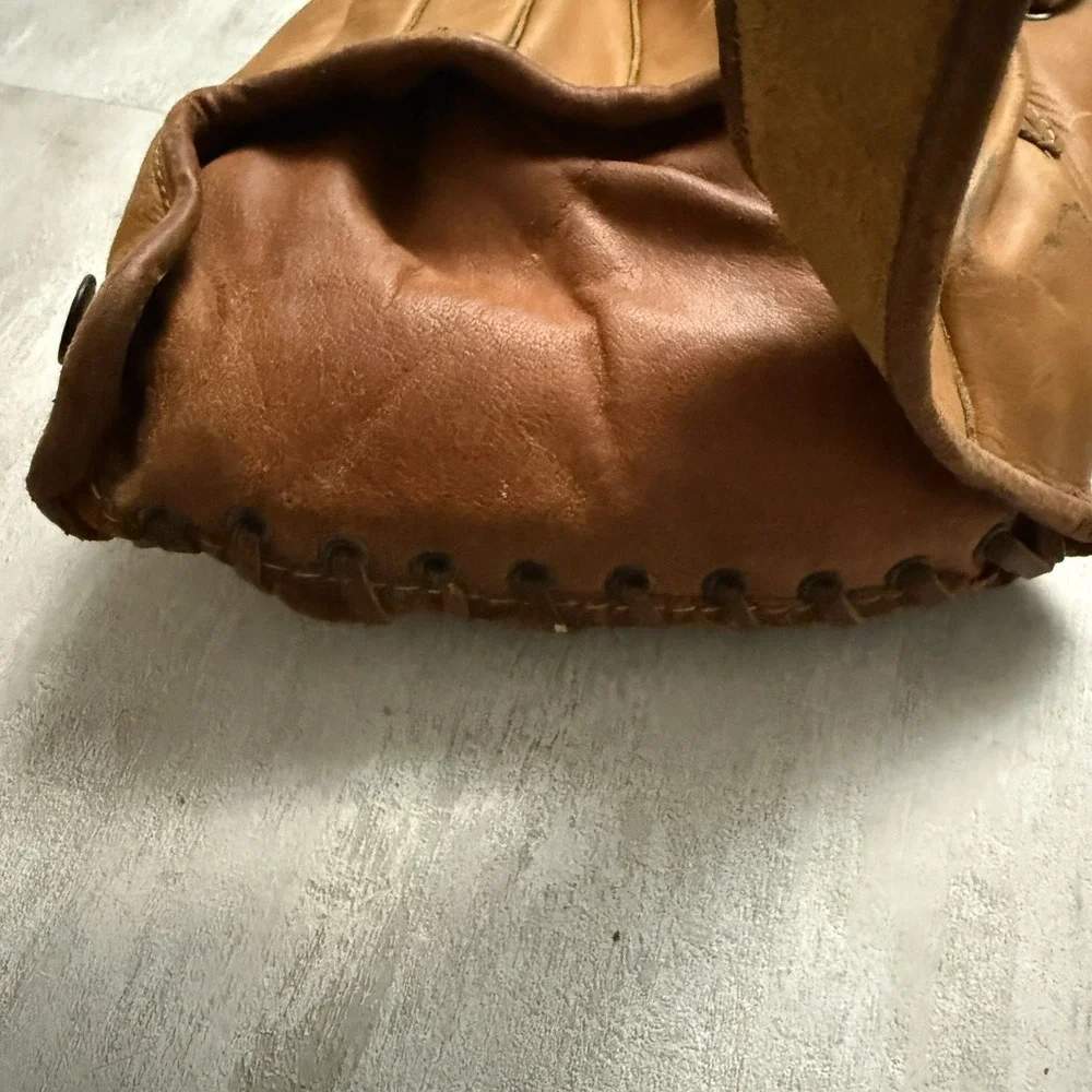 Vintage Wilson Baseball‎ Glove 616 Professional Model Made In USA 1624696